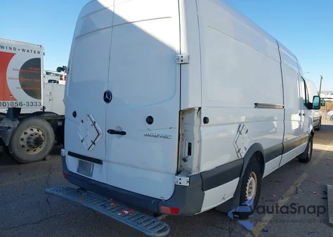 2012 Mercedes-Benz Sprinter 2500 High Roof z USA, uszkodzony, nr VIN WD3PE8CB6C5712879